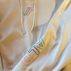 Cozy Cream Aldi sweatshirt